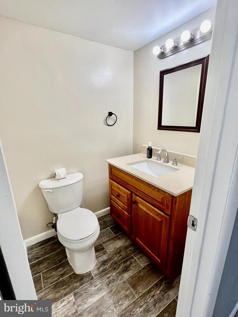 3801 LARAMIE PL #G, ALEXANDRIA, Virginia 22309, 2 Bedrooms Bedrooms, ,1 BathroomBathrooms,Residential,For sale,3801 LARAMIE PL #G,VAFX2208636 MLS # VAFX2208636