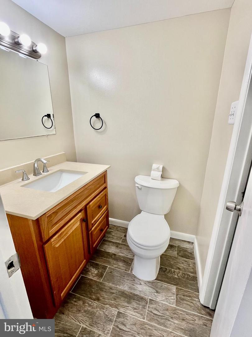 3801 LARAMIE PL #G, ALEXANDRIA, Virginia 22309, 2 Bedrooms Bedrooms, ,1 BathroomBathrooms,Residential,For sale,3801 LARAMIE PL #G,VAFX2208636 MLS # VAFX2208636