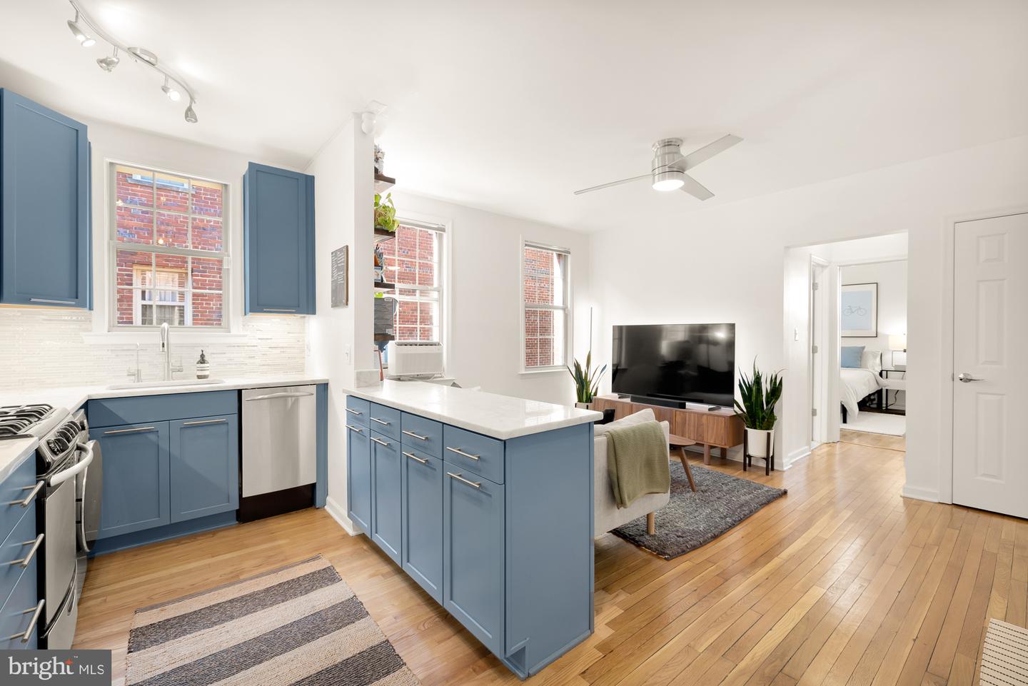 1439 EUCLID ST NW #207, WASHINGTON, District Of Columbia 20009, 1 Bedroom Bedrooms, ,1 BathroomBathrooms,Residential,For sale,1439 EUCLID ST NW #207,DCDC2166832 MLS # DCDC2166832