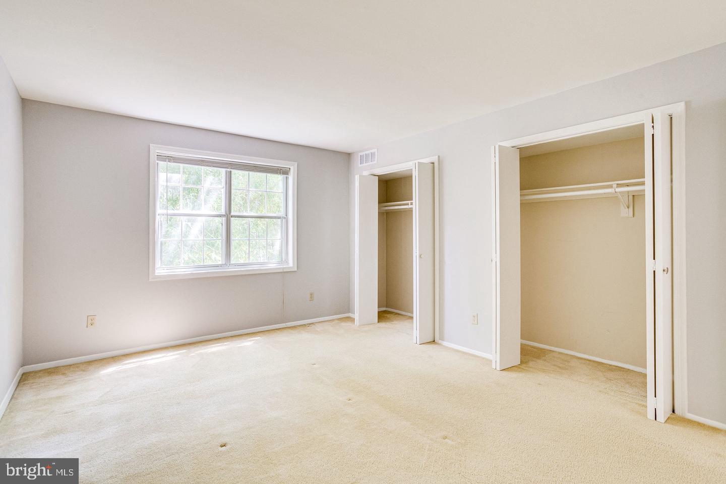 1130 S WASHINGTON ST #102, FALLS CHURCH, Virginia 22046, 1 Bedroom Bedrooms, ,1 BathroomBathrooms,Residential,For sale,1130 S WASHINGTON ST #102,VAFA2002578 MLS # VAFA2002578