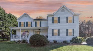 15872 FOX CHASE LN, CULPEPER, Virginia 22701, 3 Bedrooms Bedrooms, ,2 BathroomsBathrooms,Residential,For sale,15872 FOX CHASE LN,VACU2009184 MLS # VACU2009184