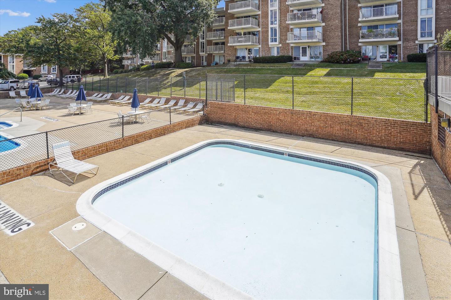 2618 FORT FARNSWORTH RD #233, ALEXANDRIA, Virginia 22303, 1 Bedroom Bedrooms, ,1 BathroomBathrooms,Residential,For sale,2618 FORT FARNSWORTH RD #233,VAFX2208544 MLS # VAFX2208544