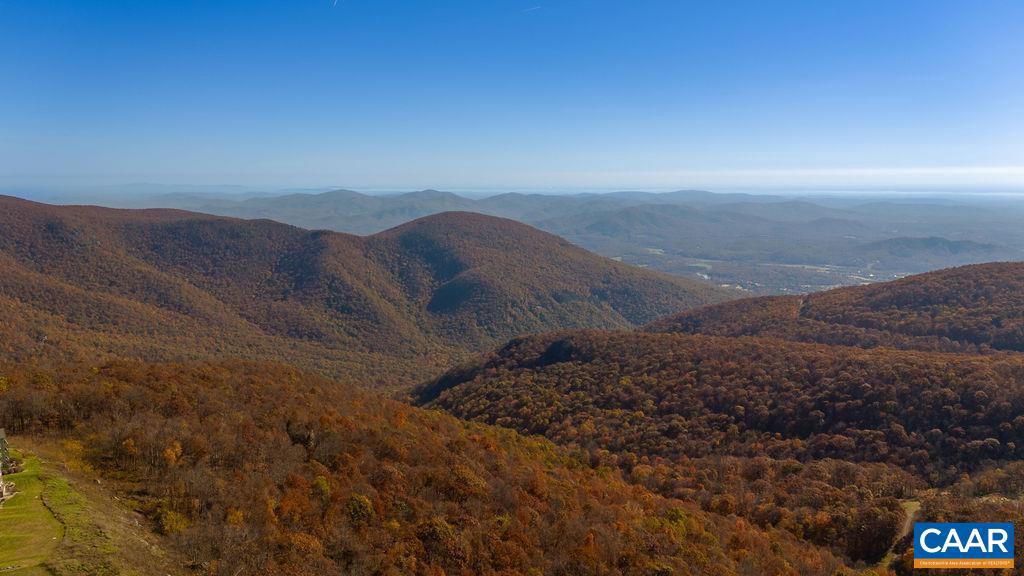 1568 VISTAS CONDOS #1568, WINTERGREEN RESORT, Virginia 22967, 2 Bedrooms Bedrooms, ,2 BathroomsBathrooms,Residential,For sale,1568 VISTAS CONDOS #1568,658348 MLS # 658348