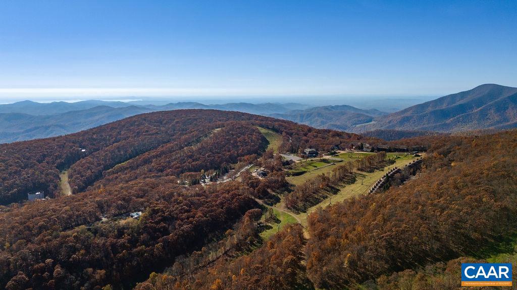 1568 VISTAS CONDOS #1568, WINTERGREEN RESORT, Virginia 22967, 2 Bedrooms Bedrooms, ,2 BathroomsBathrooms,Residential,For sale,1568 VISTAS CONDOS #1568,658348 MLS # 658348