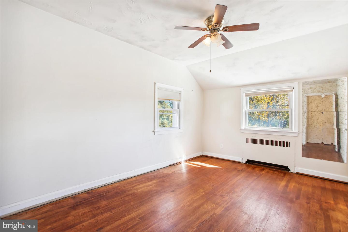 1660 MICHIGAN AVE NE, WASHINGTON, District Of Columbia 20017, 3 Bedrooms Bedrooms, ,1 BathroomBathrooms,Residential,For sale,1660 MICHIGAN AVE NE,DCDC2166852 MLS # DCDC2166852