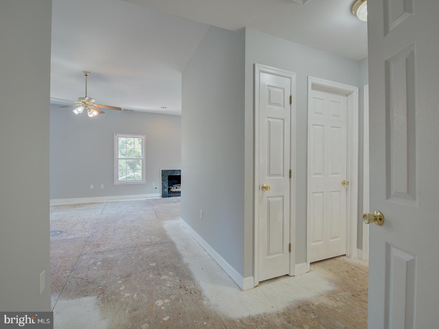 8207 RIVERSIDE RD, ALEXANDRIA, Virginia 22308, 5 Bedrooms Bedrooms, ,4 BathroomsBathrooms,Residential,For sale,8207 RIVERSIDE RD,VAFX2208792 MLS # VAFX2208792