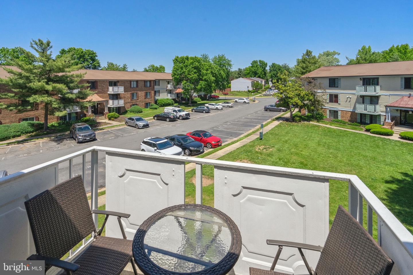 8385-M BROCKHAM DR, ALEXANDRIA, Virginia 22309, 2 Bedrooms Bedrooms, ,2 BathroomsBathrooms,Residential,For sale,8385-M BROCKHAM DR,VAFX2195818 MLS # VAFX2195818