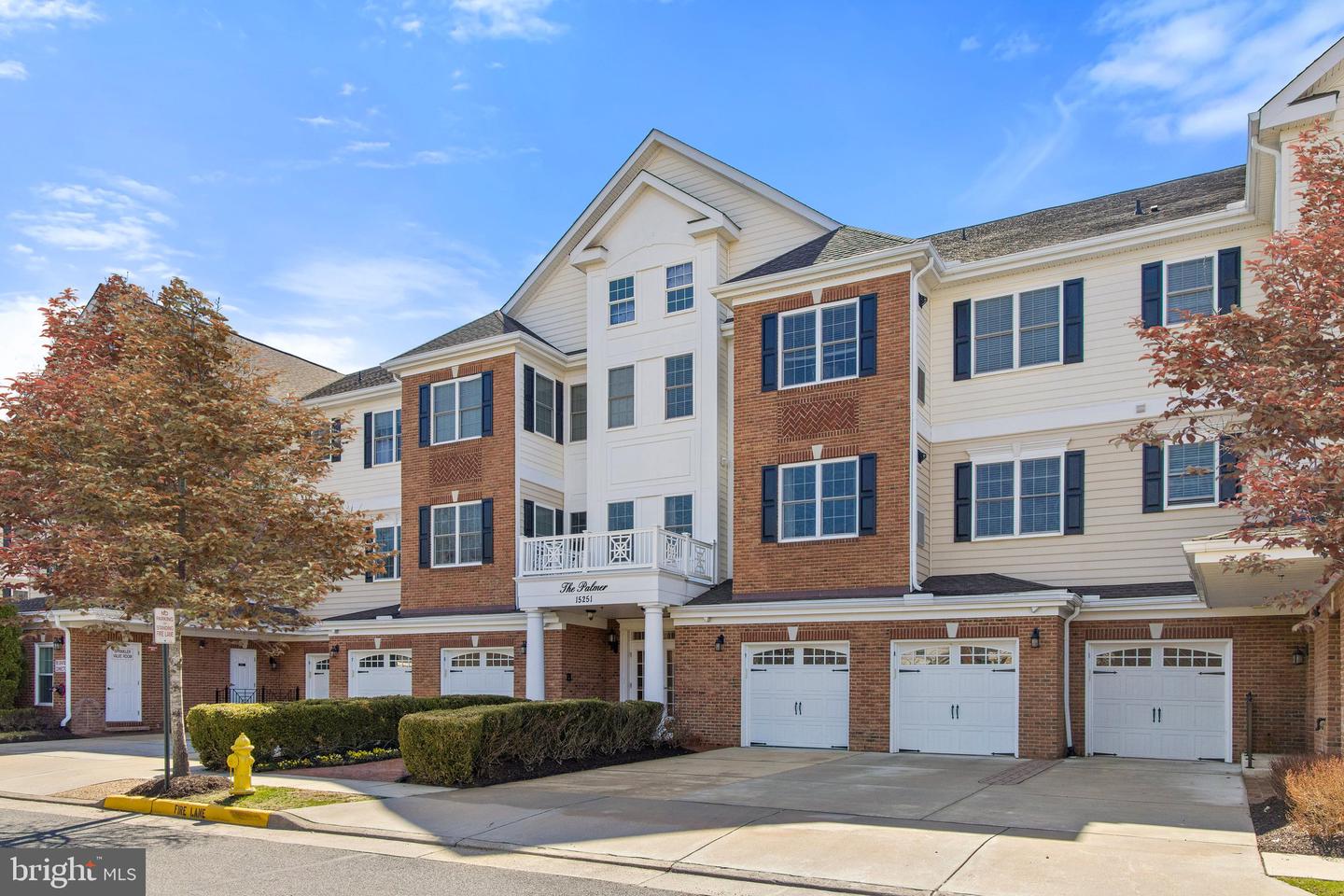 15251 ROYAL CREST DR #303, HAYMARKET, Virginia 20169, 2 Bedrooms Bedrooms, ,2 BathroomsBathrooms,Residential,For sale,15251 ROYAL CREST DR #303,VAPW2082118 MLS # VAPW2082118