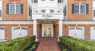 15251 ROYAL CREST DR #303, HAYMARKET, Virginia 20169, 2 Bedrooms Bedrooms, ,2 BathroomsBathrooms,Residential,For sale,15251 ROYAL CREST DR #303,VAPW2082118 MLS # VAPW2082118