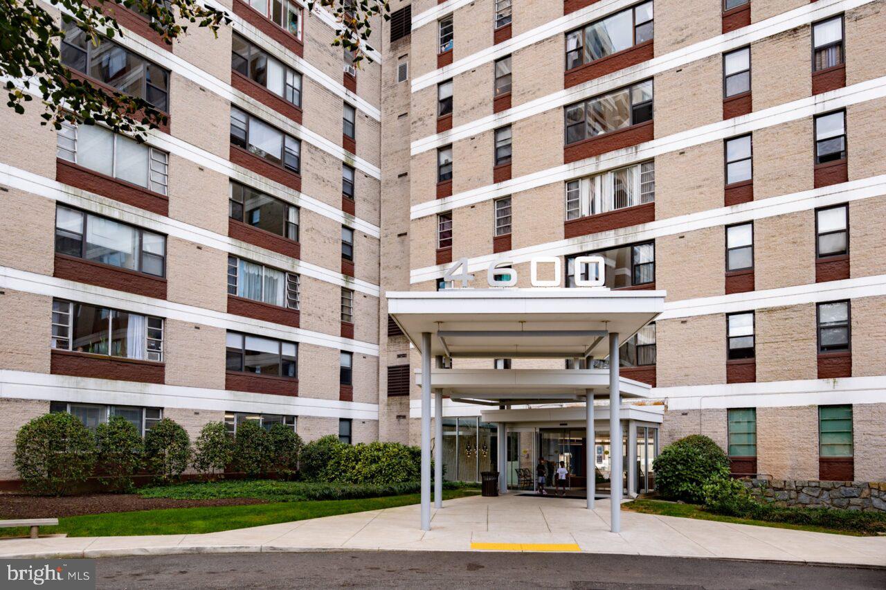 4600 DUKE ST #1030, ALEXANDRIA, Virginia 22304, 1 Bedroom Bedrooms, ,1 BathroomBathrooms,Residential,For sale,4600 DUKE ST #1030,VAAX2039228 MLS # VAAX2039228