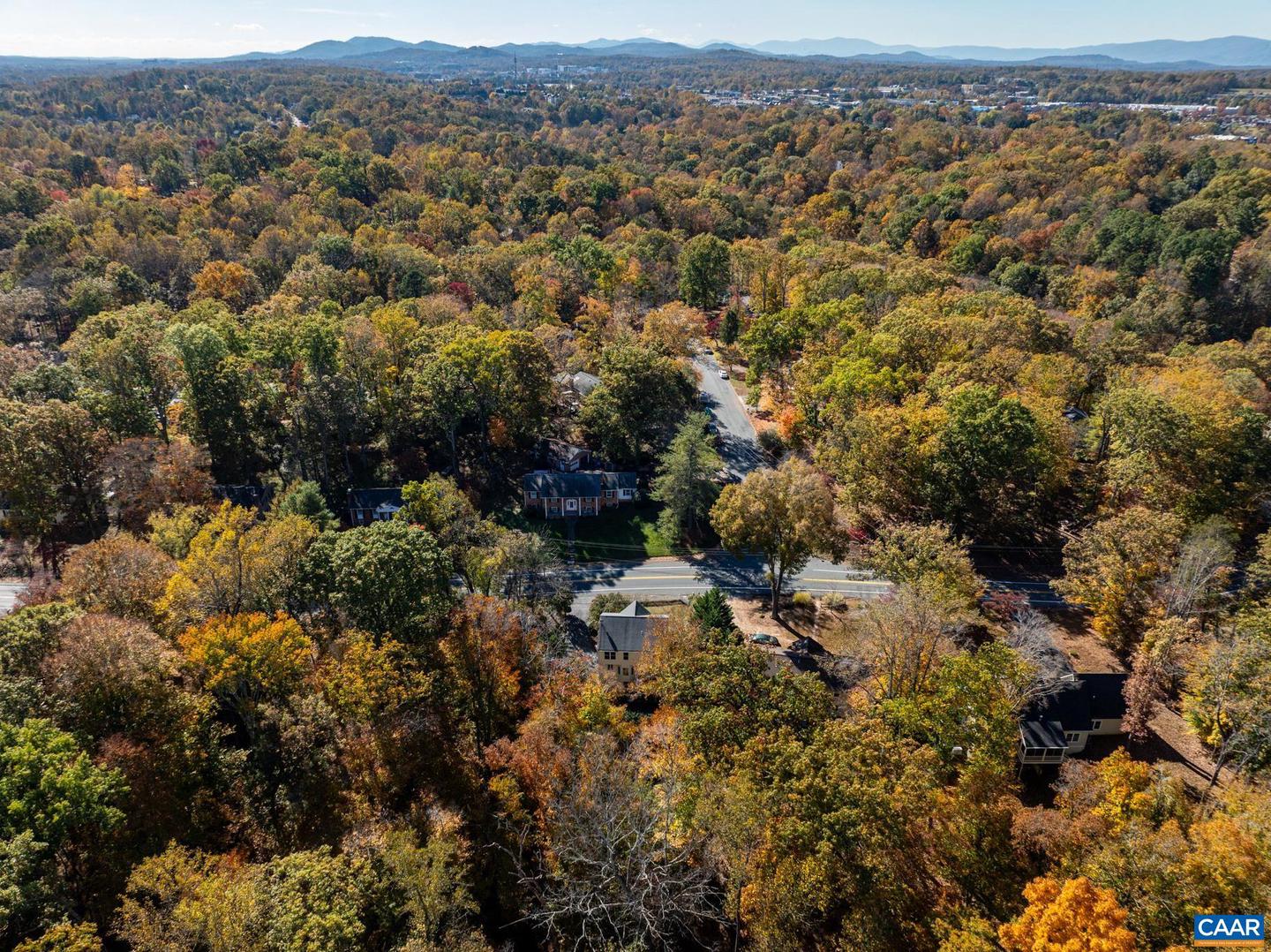 404 CARRSBROOK DR, CHARLOTTESVILLE, Virginia 22901, 4 Bedrooms Bedrooms, ,3 BathroomsBathrooms,Residential,For sale,404 CARRSBROOK DR,658429 MLS # 658429