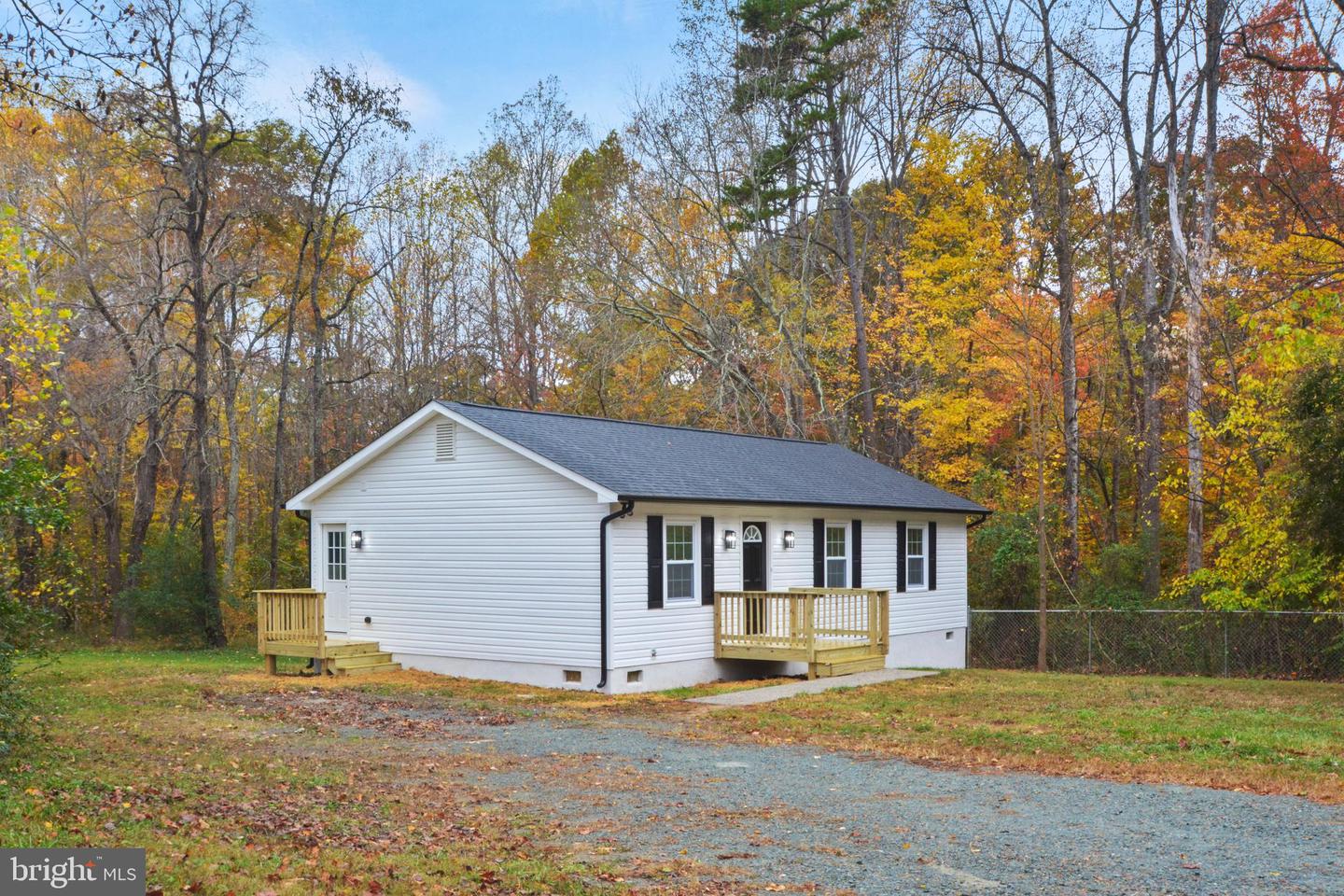 7055 LOUISA RD, GORDONSVILLE, Virginia 22942, 3 Bedrooms Bedrooms, ,2 BathroomsBathrooms,Residential,For sale,7055 LOUISA RD,VAAB2000802 MLS # VAAB2000802