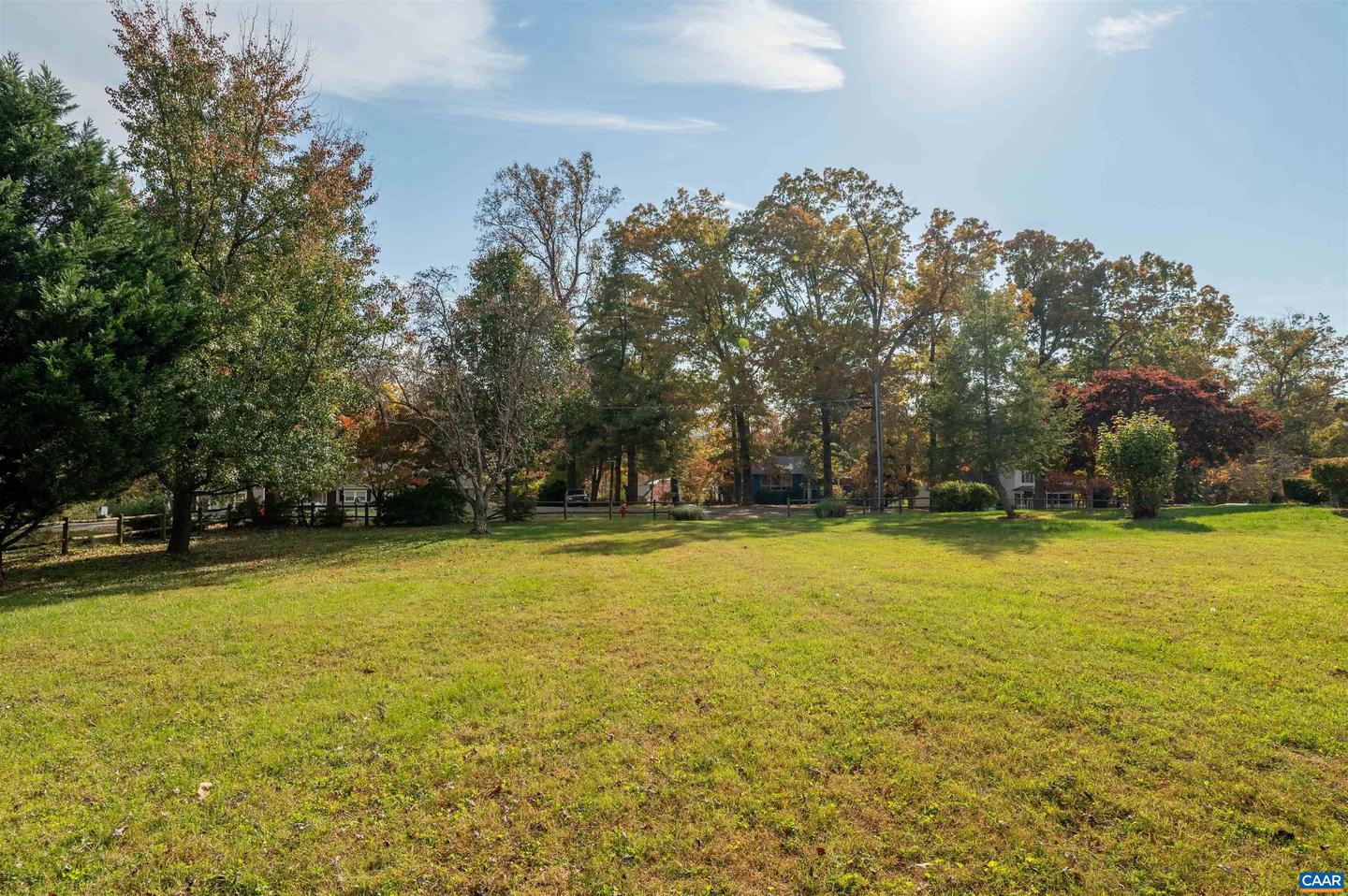 LOT 19 OAK DR, CROZET, Virginia 22932, ,Land,For sale,LOT 19 OAK DR,658440 MLS # 658440