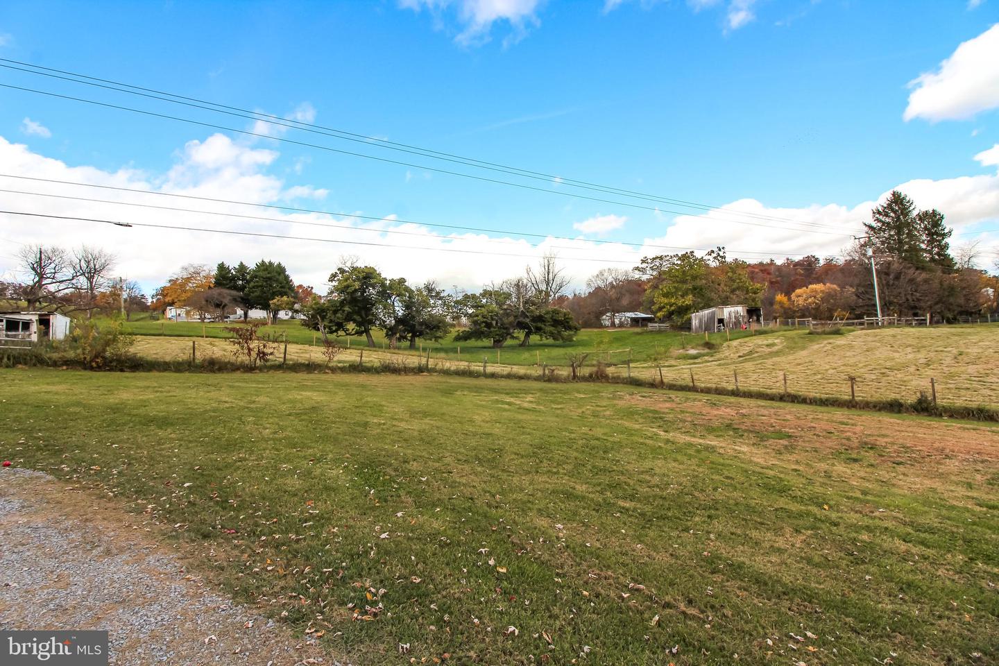 893 TURKEY KNOB RD, QUICKSBURG, Virginia 22847, 3 Bedrooms Bedrooms, ,2 BathroomsBathrooms,Residential,For sale,893 TURKEY KNOB RD,VASH2009740 MLS # VASH2009740