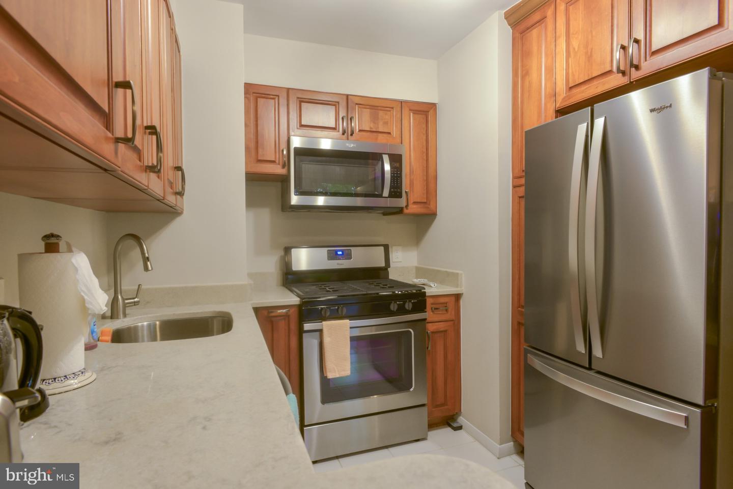 8 S VAN DORN ST #103, ALEXANDRIA, Virginia 22304, 1 Bedroom Bedrooms, ,1 BathroomBathrooms,Residential,For sale,8 S VAN DORN ST #103,VAAX2038928 MLS # VAAX2038928