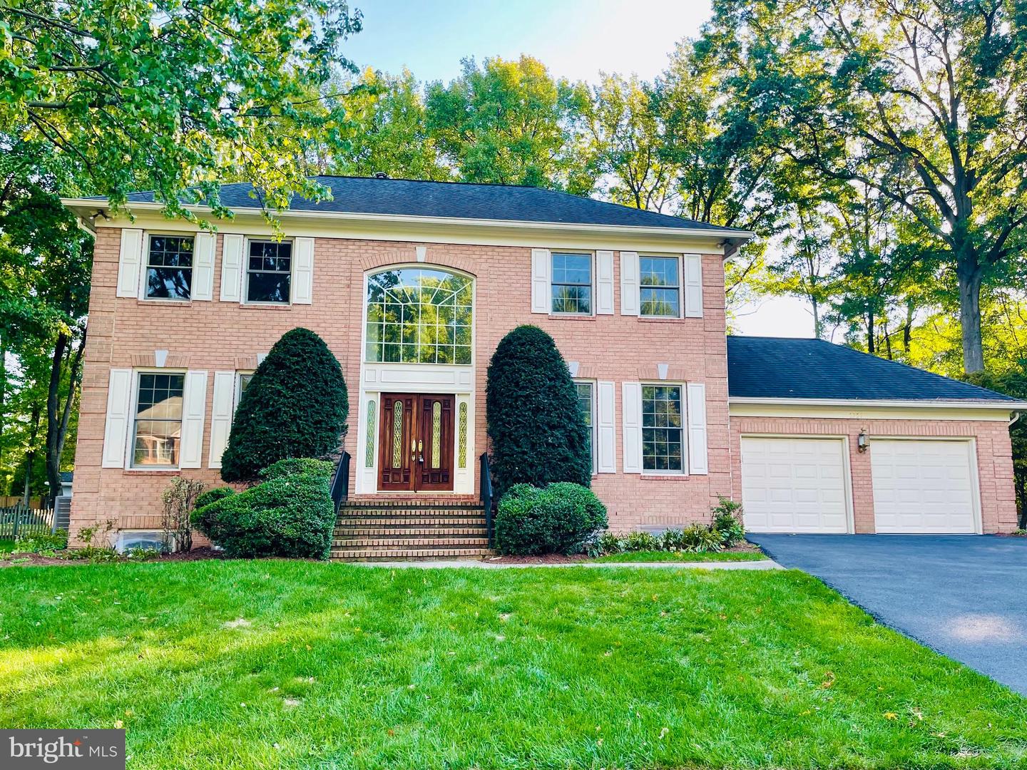 2757 SAINT ELLIOTT CT, ALEXANDRIA, Virginia 22306, 5 Bedrooms Bedrooms, ,4 BathroomsBathrooms,Residential,For sale,2757 SAINT ELLIOTT CT,VAFX2205490 MLS # VAFX2205490