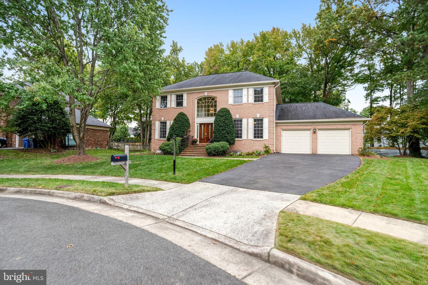 2757 SAINT ELLIOTT CT, ALEXANDRIA, Virginia 22306, 5 Bedrooms Bedrooms, ,4 BathroomsBathrooms,Residential,For sale,2757 SAINT ELLIOTT CT,VAFX2205490 MLS # VAFX2205490