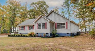 472 SHANNON GLEN DR, LOUISA, Virginia 23093, 3 Bedrooms Bedrooms, ,2 BathroomsBathrooms,Residential,For sale,472 SHANNON GLEN DR,VALA2006786 MLS # VALA2006786