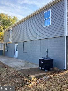 7307 BLANTON RD, RUTHER GLEN, Virginia 22546, 3 Bedrooms Bedrooms, ,2 BathroomsBathrooms,Residential,For sale,7307 BLANTON RD,VASP2029028 MLS # VASP2029028