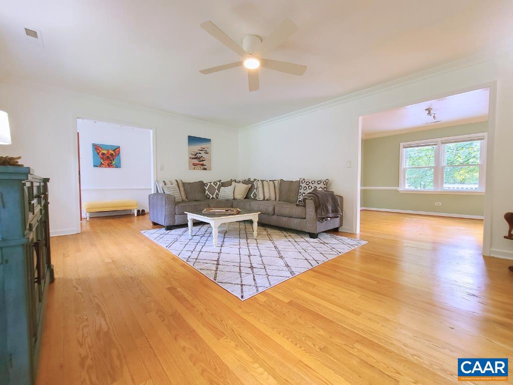 210 GEORGETOWN RD, CHARLOTTESVILLE, Virginia 22901, 3 Bedrooms Bedrooms, ,3 BathroomsBathrooms,Residential,For sale,210 GEORGETOWN RD,656285 MLS # 656285