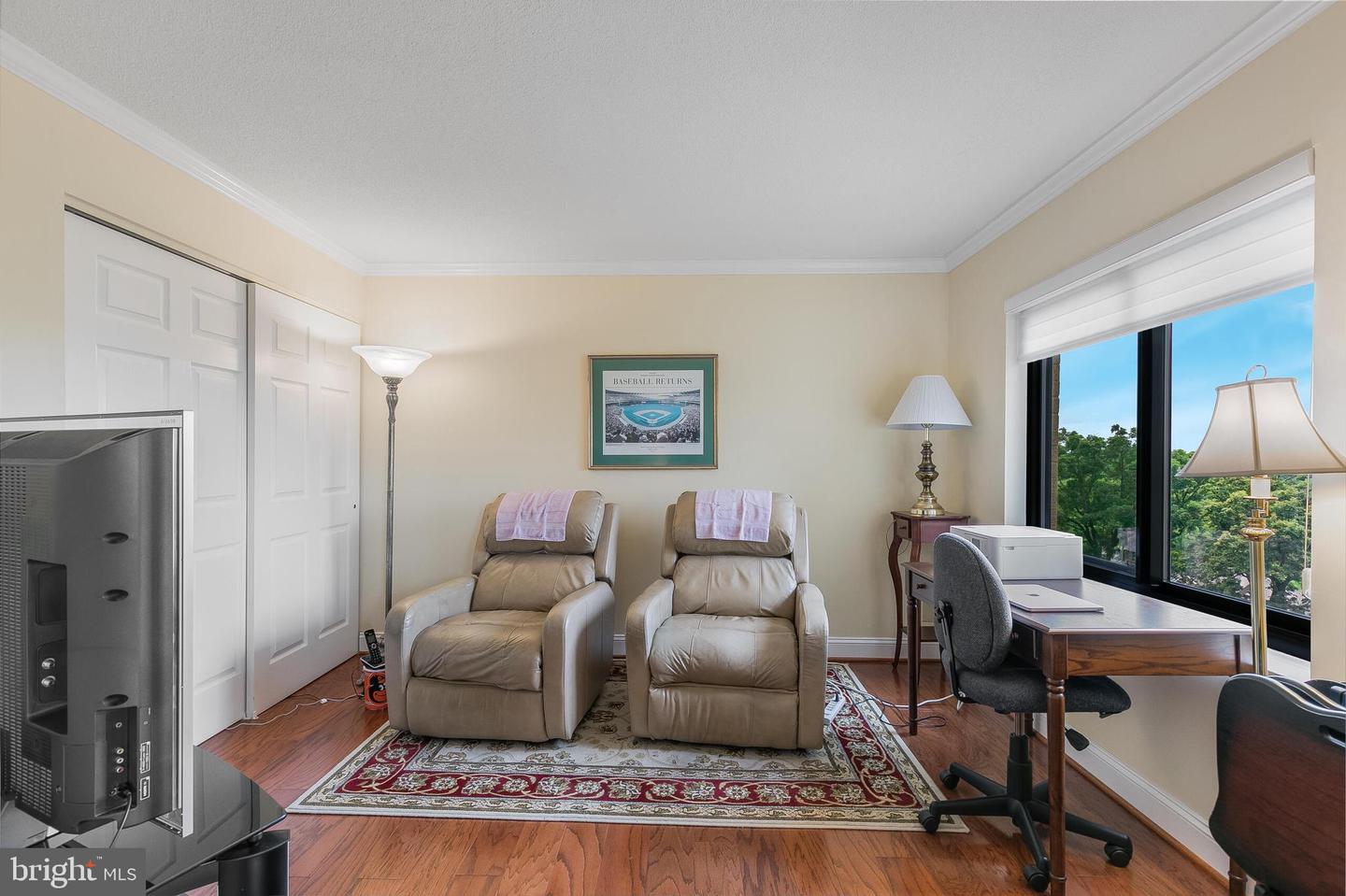 307 YOAKUM PKWY #1020, ALEXANDRIA, Virginia 22304, 2 Bedrooms Bedrooms, ,1 BathroomBathrooms,Residential,For sale,307 YOAKUM PKWY #1020,VAAX2037516 MLS # VAAX2037516