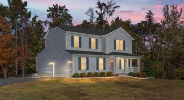 1101 WHITE OAK, FREDERICKSBURG, Virginia 22405, 4 Bedrooms Bedrooms, ,3 BathroomsBathrooms,Residential,For sale,1101 WHITE OAK,VAST2033418 MLS # VAST2033418