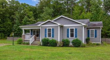 10121 ASHGLADE CT, ASHLAND, Virginia 23005, 3 Bedrooms Bedrooms, ,2 BathroomsBathrooms,Residential,For sale,10121 ASHGLADE CT,VAHA2000846 MLS # VAHA2000846