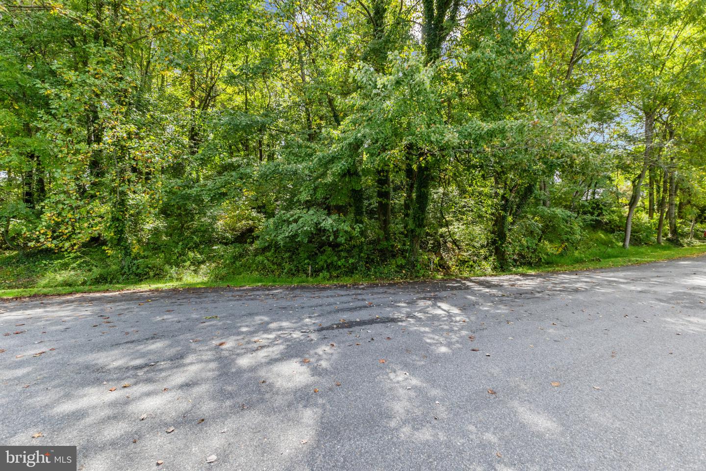 4805 FOX CHAPEL RD, FAIRFAX, Virginia 22030, ,Land,For sale,4805 FOX CHAPEL RD,VAFX2198490 MLS # VAFX2198490