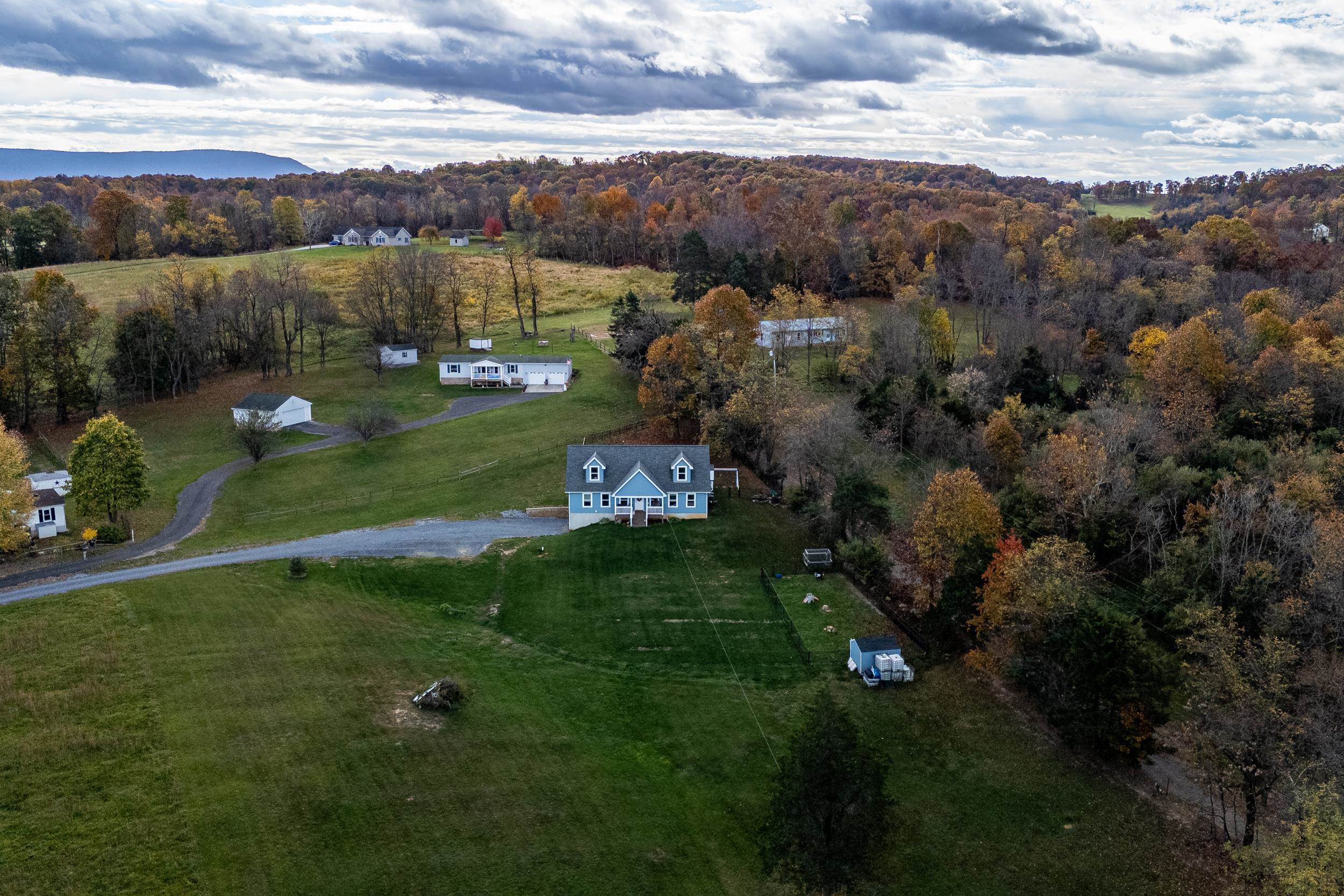 2897 LONGS PUMP RD, ROCKINGHAM, Virginia 22802, 3 Bedrooms Bedrooms, ,3 BathroomsBathrooms,Residential,2897 LONGS PUMP RD,658462 MLS # 658462