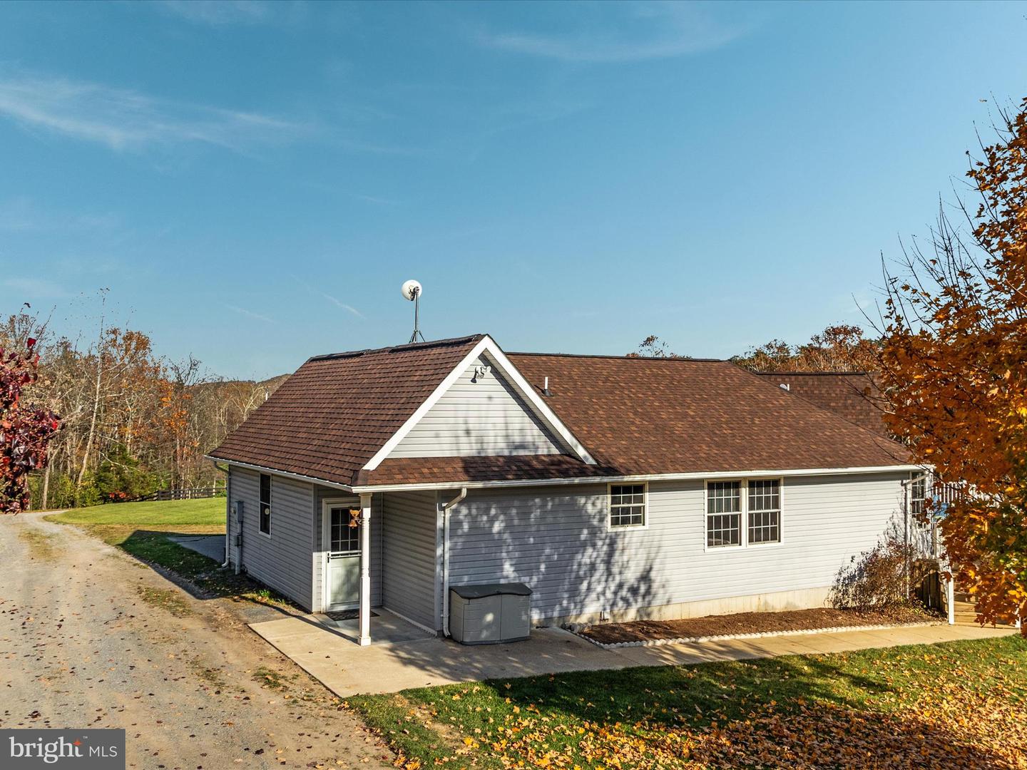 1525 HOLLOW RD, GORE, Virginia 22637, 4 Bedrooms Bedrooms, ,3 BathroomsBathrooms,Residential,For sale,1525 HOLLOW RD,VAFV2022442 MLS # VAFV2022442