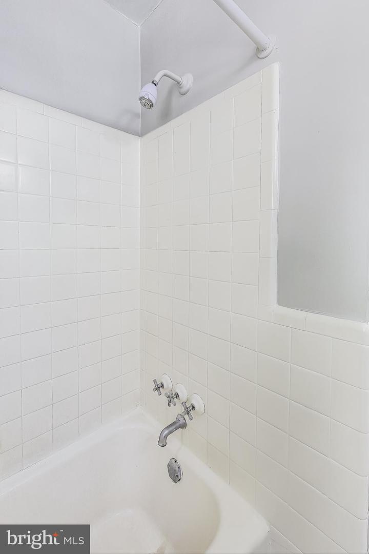 2805 TERRACE ROAD SE #408B, WASHINGTON, District Of Columbia 20020, 2 Bedrooms Bedrooms, ,1 BathroomBathrooms,Residential,For sale,2805 TERRACE ROAD SE #408B,DCDC2166776 MLS # DCDC2166776