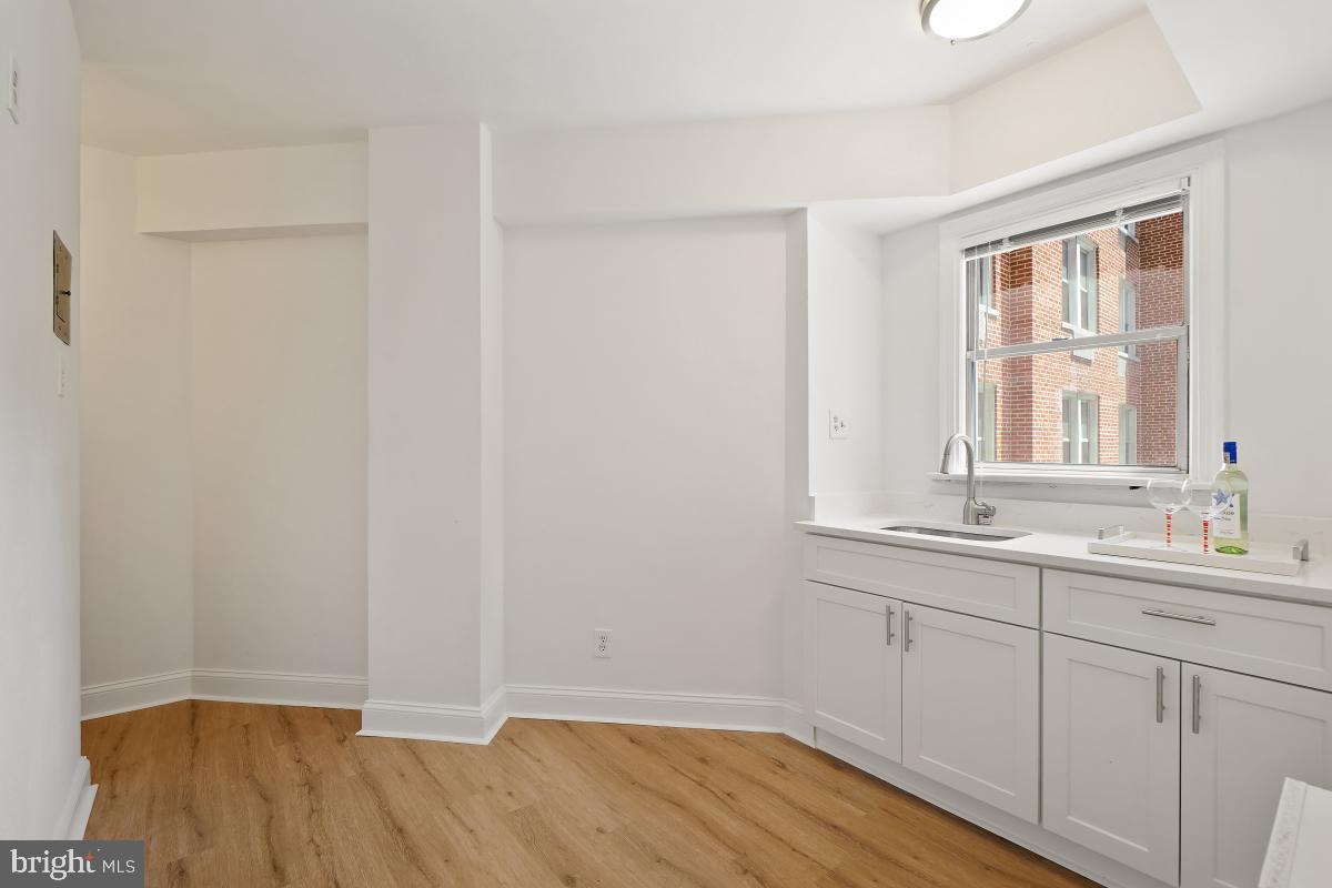 2500 Q ST NW #141-142, WASHINGTON, District Of Columbia 20007, 2 Bedrooms Bedrooms, ,2 BathroomsBathrooms,Residential,For sale,2500 Q ST NW #141-142,DCDC2145336 MLS # DCDC2145336