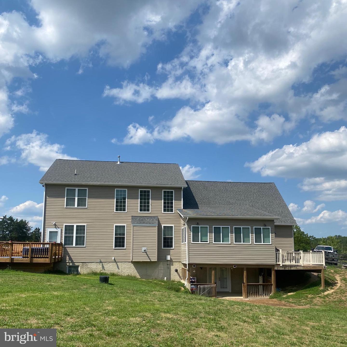 48 POND VIEW LN, MIDDLETOWN, Virginia 22645, 6 Bedrooms Bedrooms, ,4 BathroomsBathrooms,Residential,For sale,48 POND VIEW LN,VAWR2008968 MLS # VAWR2008968