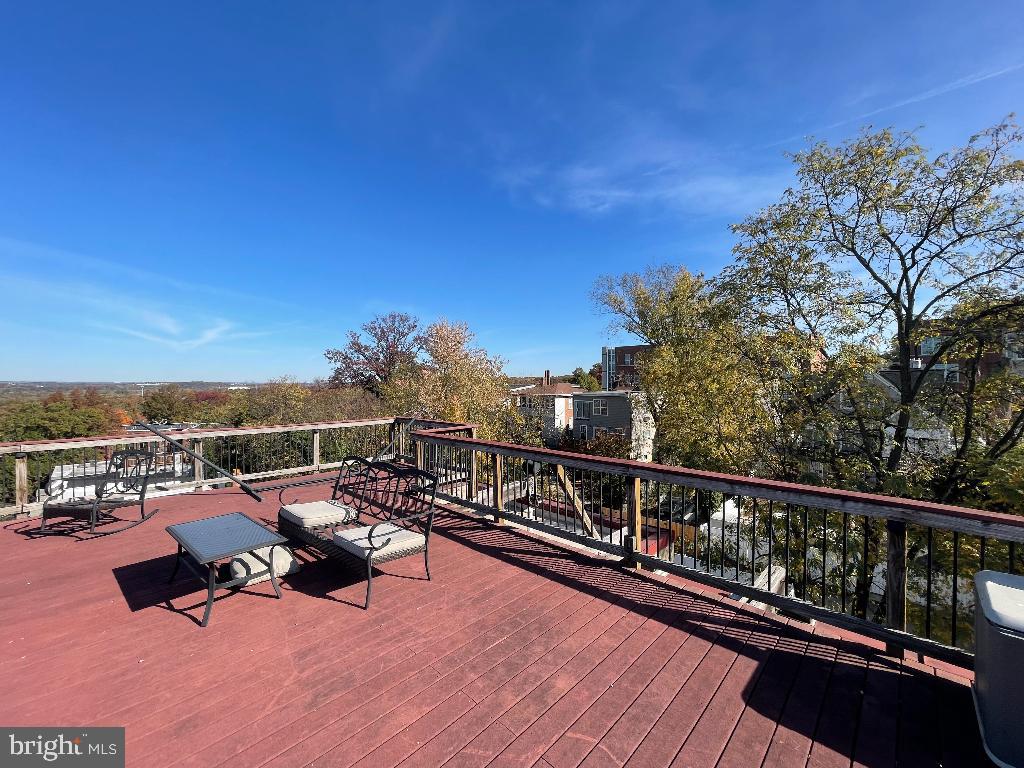 1620 29TH ST SE #201, WASHINGTON, District Of Columbia 20020, 2 Bedrooms Bedrooms, ,2 BathroomsBathrooms,Residential,For sale,1620 29TH ST SE #201,DCDC2167252 MLS # DCDC2167252