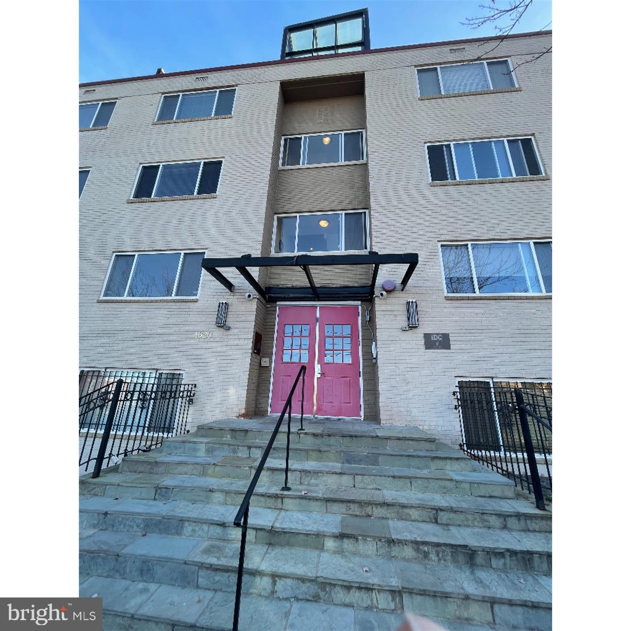 1620 29TH ST SE #201, WASHINGTON, District Of Columbia 20020, 2 Bedrooms Bedrooms, ,2 BathroomsBathrooms,Residential,For sale,1620 29TH ST SE #201,DCDC2167252 MLS # DCDC2167252