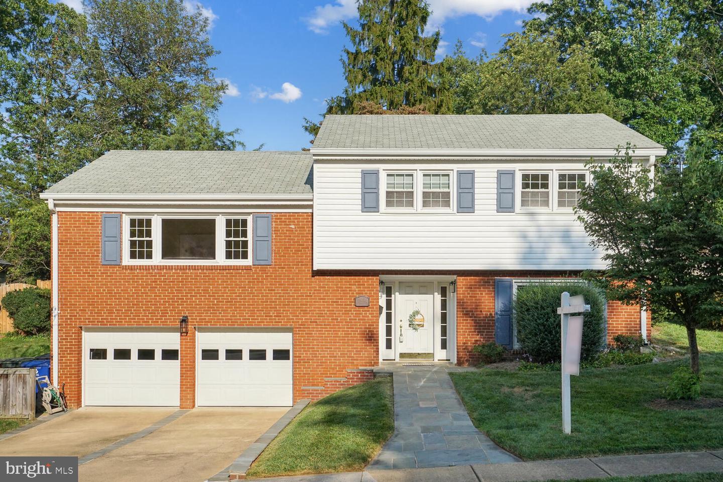 531 N LOMBARDY ST, ARLINGTON, Virginia 22203, 3 Bedrooms Bedrooms, ,2 BathroomsBathrooms,Residential,For sale,531 N LOMBARDY ST,VAAR2050452 MLS # VAAR2050452