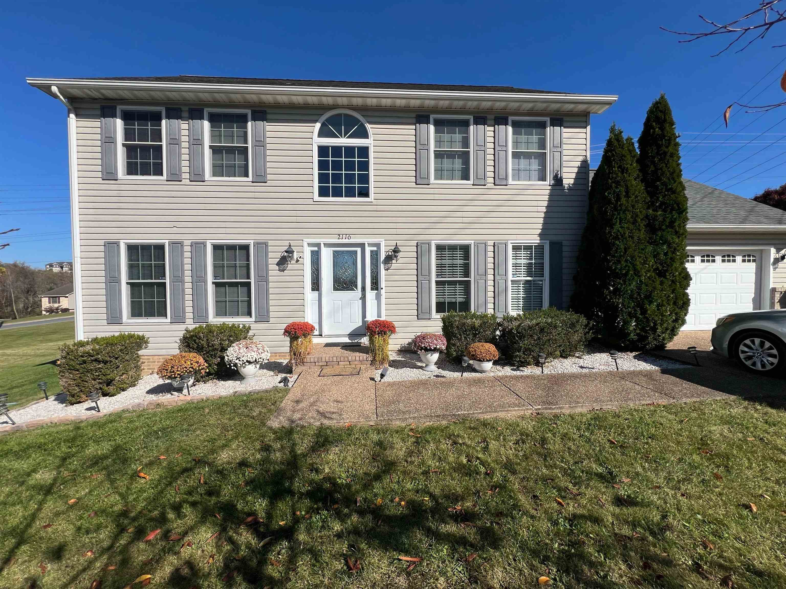 2110 WHISPERING SPRINGS RD, HARRISONBURG, Virginia 22801, 4 Bedrooms Bedrooms, ,2 BathroomsBathrooms,Residential,2110 WHISPERING SPRINGS RD,658503 MLS # 658503