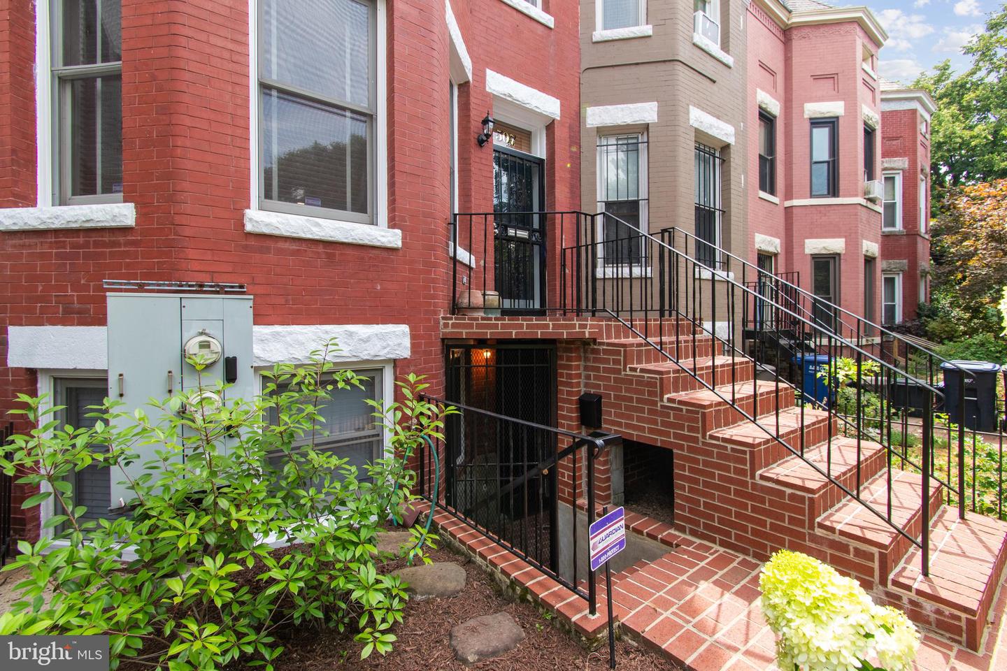 507 G ST NE, WASHINGTON, District Of Columbia 20002, 4 Bedrooms Bedrooms, ,3 BathroomsBathrooms,Residential,For sale,507 G ST NE,DCDC2166724 MLS # DCDC2166724