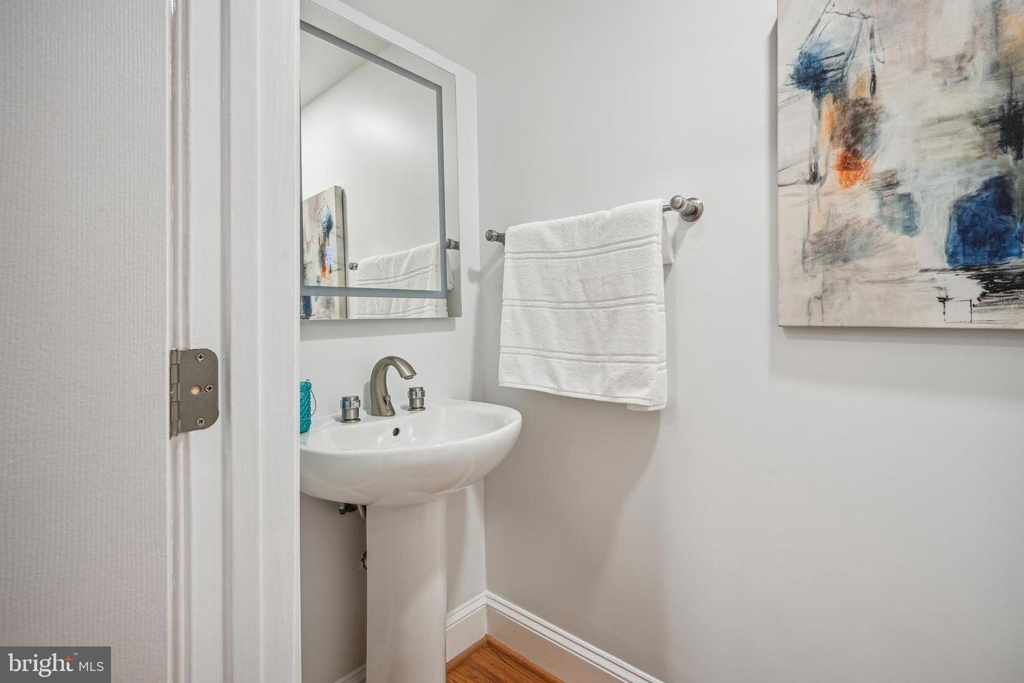 507 G ST NE, WASHINGTON, District Of Columbia 20002, 4 Bedrooms Bedrooms, ,3 BathroomsBathrooms,Residential,For sale,507 G ST NE,DCDC2166724 MLS # DCDC2166724