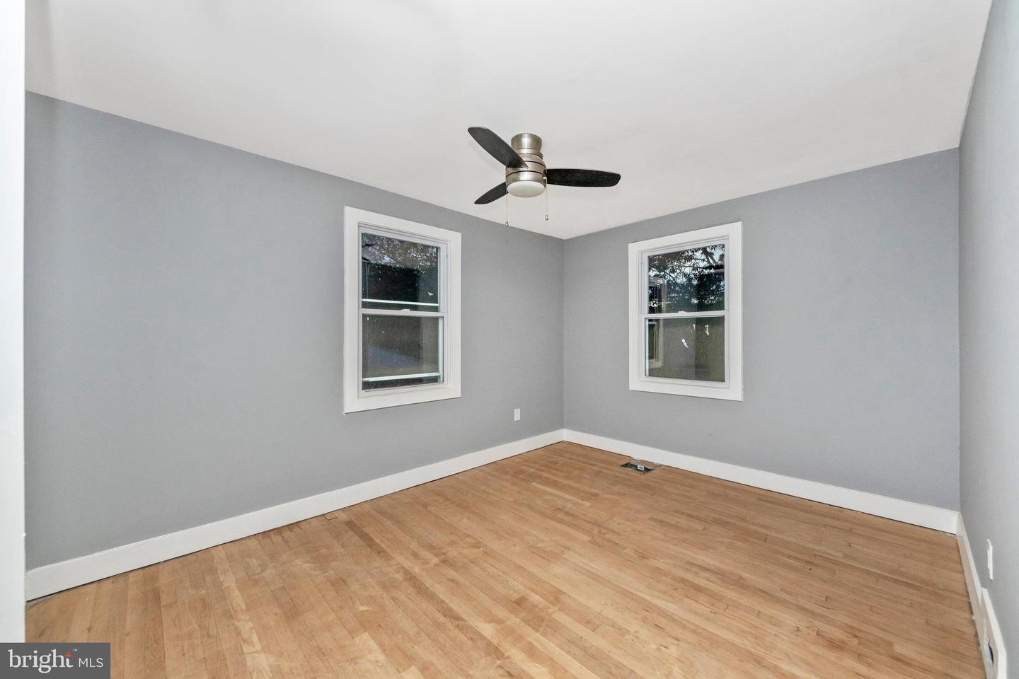 5050 BENNING RD SE, WASHINGTON, District Of Columbia 20019, 4 Bedrooms Bedrooms, ,2 BathroomsBathrooms,Residential,For sale,5050 BENNING RD SE,DCDC2164752 MLS # DCDC2164752