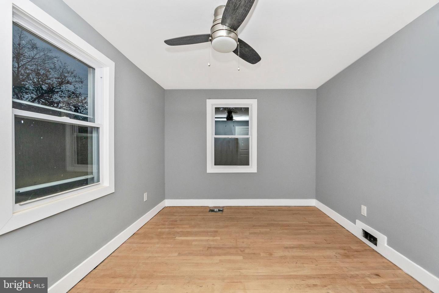 5050 BENNING RD SE, WASHINGTON, District Of Columbia 20019, 4 Bedrooms Bedrooms, ,2 BathroomsBathrooms,Residential,For sale,5050 BENNING RD SE,DCDC2164752 MLS # DCDC2164752