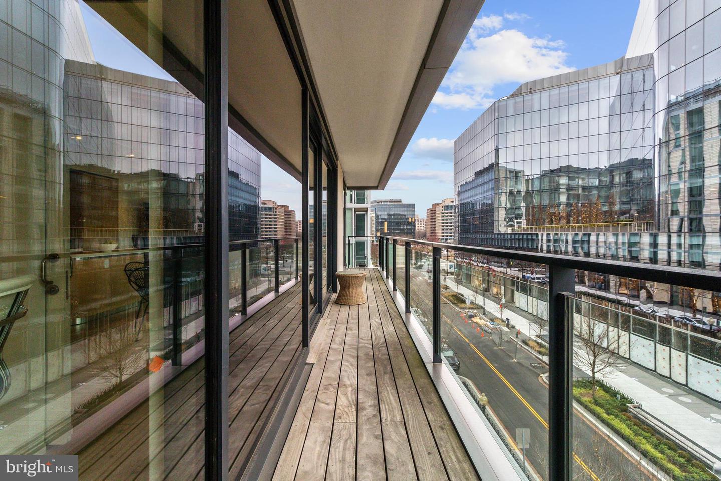 920 I ST NW #502, WASHINGTON, District Of Columbia 20001, 2 Bedrooms Bedrooms, ,2 BathroomsBathrooms,Residential,For sale,920 I ST NW #502,DCDC2166844 MLS # DCDC2166844