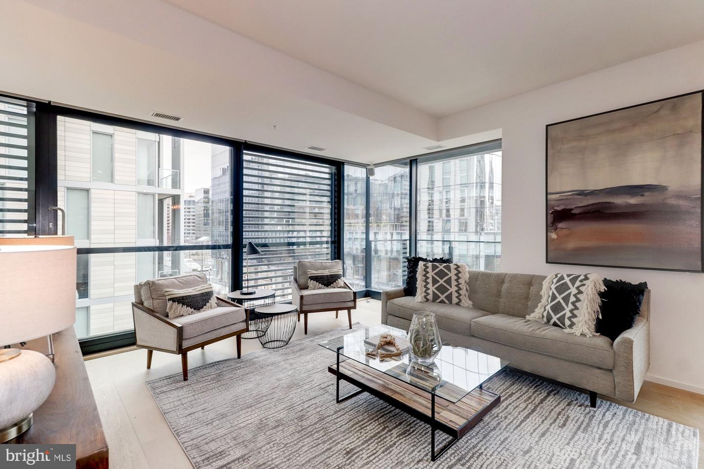 920 I ST NW #502, WASHINGTON, District Of Columbia 20001, 2 Bedrooms Bedrooms, ,2 BathroomsBathrooms,Residential,For sale,920 I ST NW #502,DCDC2166844 MLS # DCDC2166844
