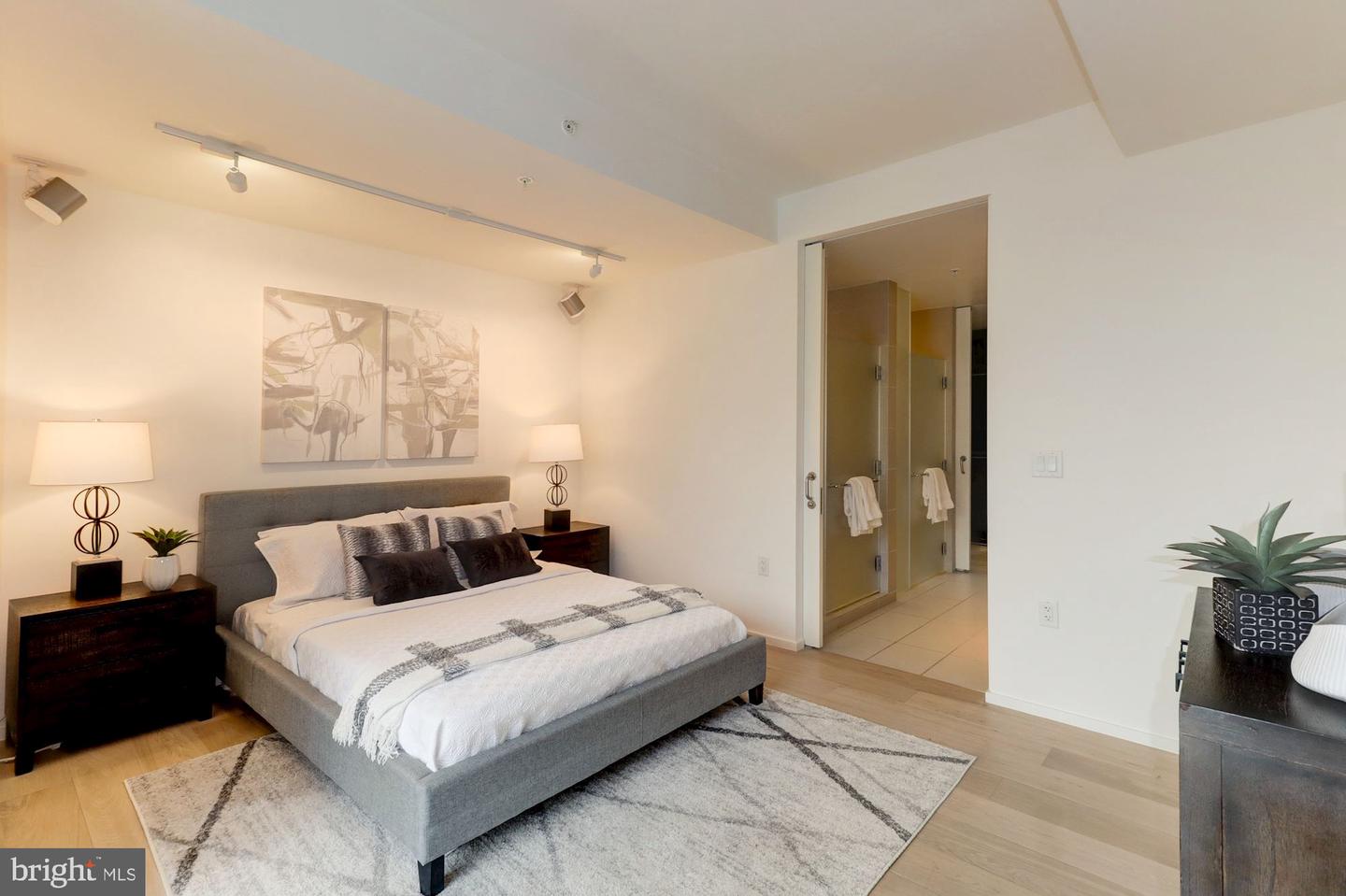 920 I ST NW #502, WASHINGTON, District Of Columbia 20001, 2 Bedrooms Bedrooms, ,2 BathroomsBathrooms,Residential,For sale,920 I ST NW #502,DCDC2166844 MLS # DCDC2166844