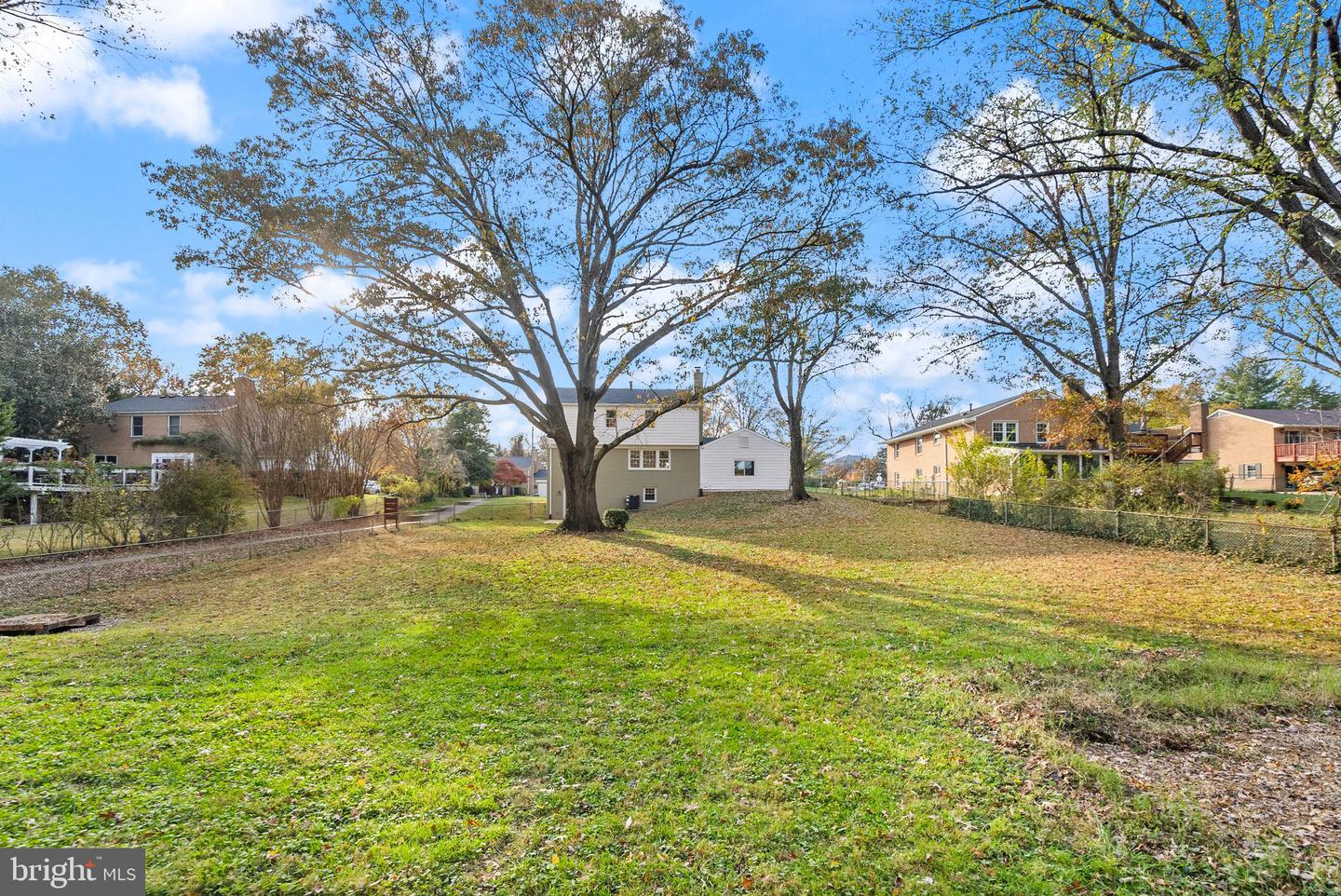 5127 PORTSMOUTH RD, FAIRFAX, Virginia 22032, 4 Bedrooms Bedrooms, ,2 BathroomsBathrooms,Residential,For sale,5127 PORTSMOUTH RD,VAFX2209038 MLS # VAFX2209038