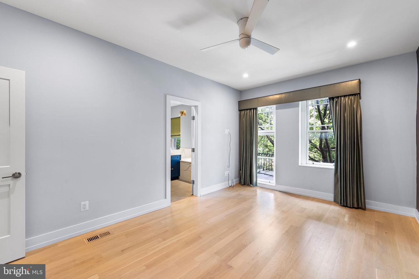 1710 P ST NW, WASHINGTON, District Of Columbia 20036, 5 Bedrooms Bedrooms, ,4 BathroomsBathrooms,Residential,For sale,1710 P ST NW,DCDC2167422 MLS # DCDC2167422