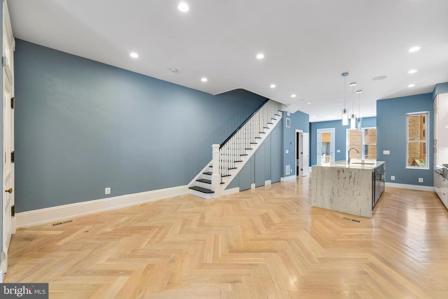 1710 P ST NW, WASHINGTON, District Of Columbia 20036, 5 Bedrooms Bedrooms, ,4 BathroomsBathrooms,Residential,For sale,1710 P ST NW,DCDC2167422 MLS # DCDC2167422