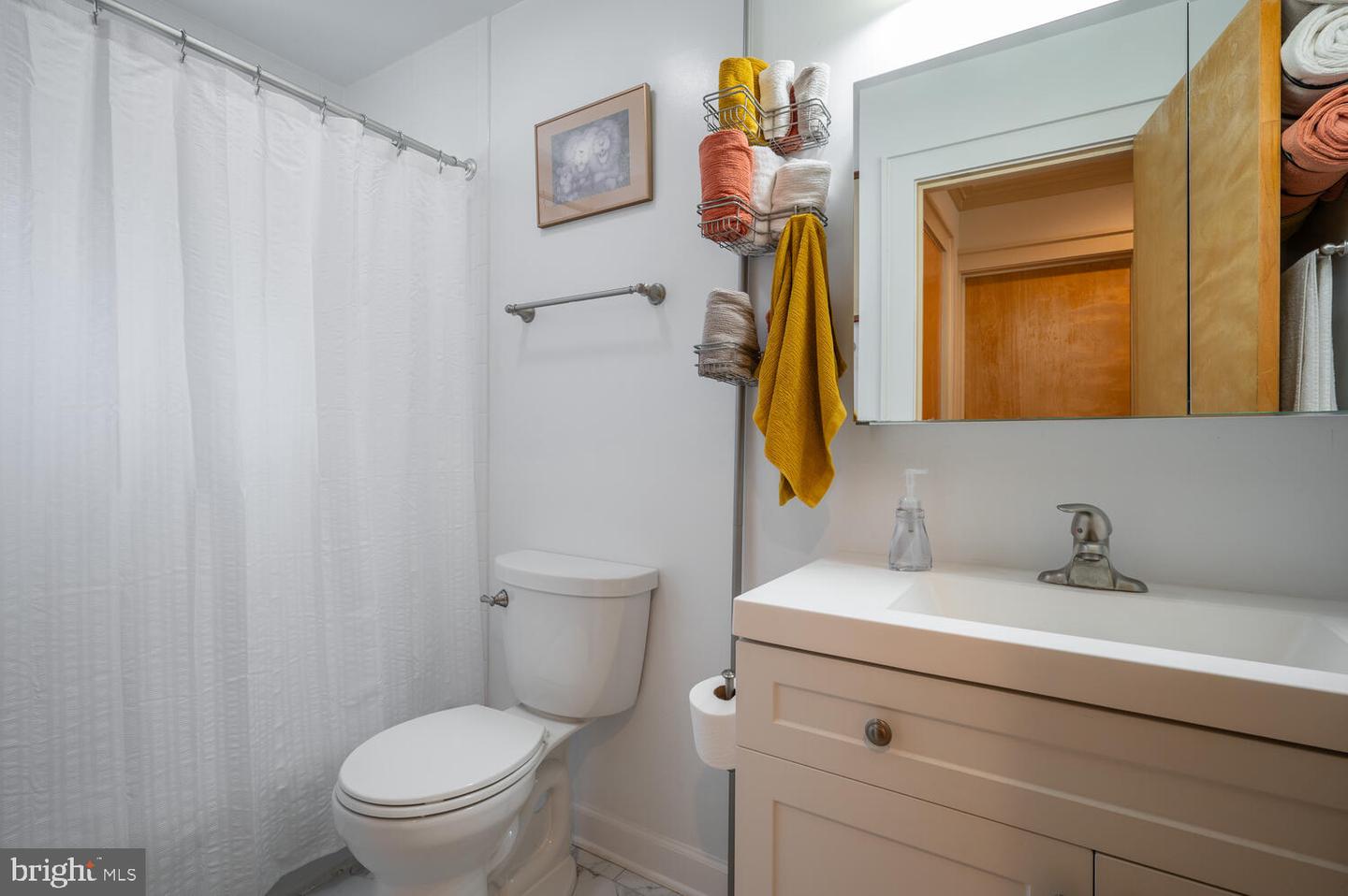 1501 OLDE TOWNE RD, ALEXANDRIA, Virginia 22307, 3 Bedrooms Bedrooms, ,2 BathroomsBathrooms,Residential,For sale,1501 OLDE TOWNE RD,VAFX2198358 MLS # VAFX2198358