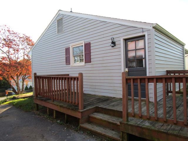 306 HOOVER ST, STAUNTON, Virginia 24401, 3 Bedrooms Bedrooms, ,1 BathroomBathrooms,Residential,306 HOOVER ST,658558 MLS # 658558