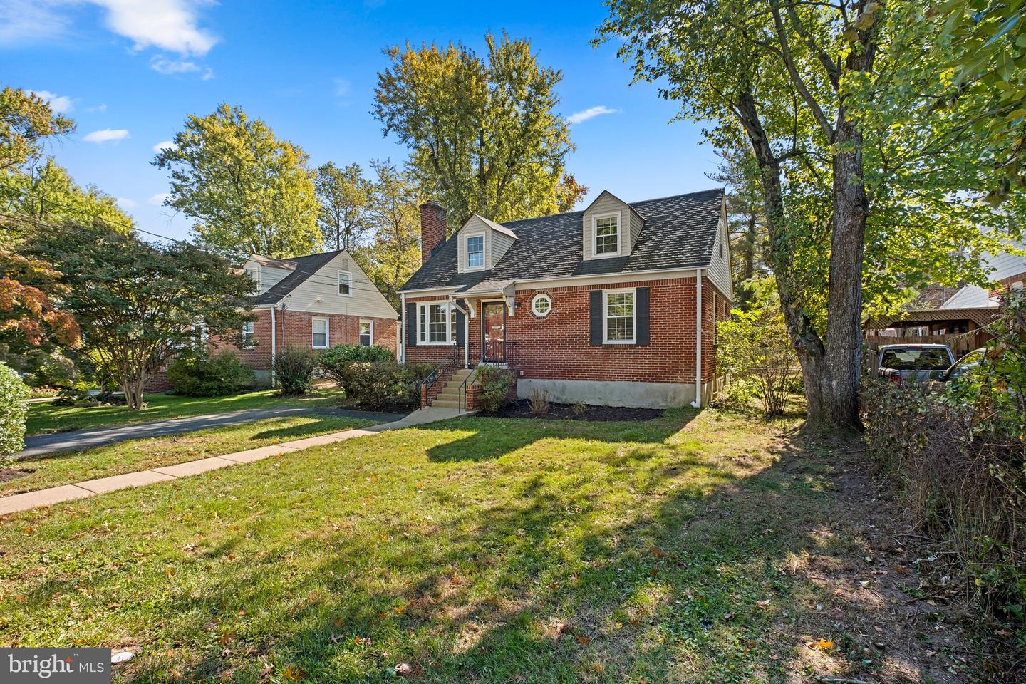 6807 JEFFERSON AVE, FALLS CHURCH, Virginia 22042, 4 Bedrooms Bedrooms, ,2 BathroomsBathrooms,Residential,For sale,6807 JEFFERSON AVE,VAFX2206502 MLS # VAFX2206502